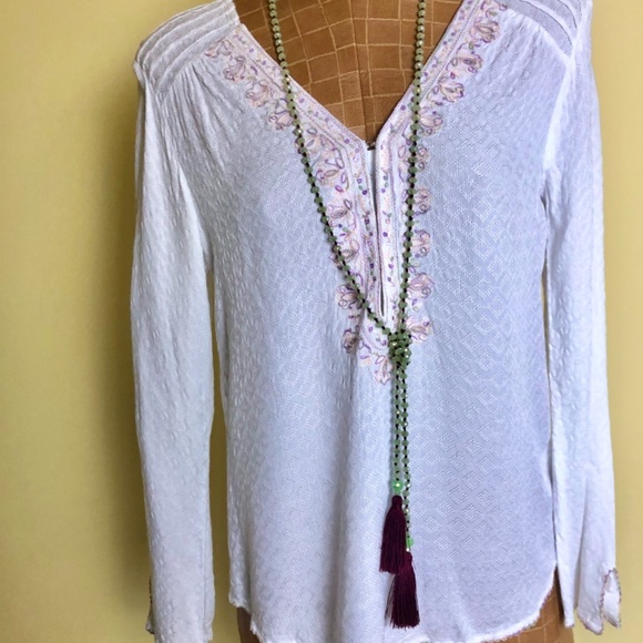 NWOT Boho embroidered top - Picture 2 of 16